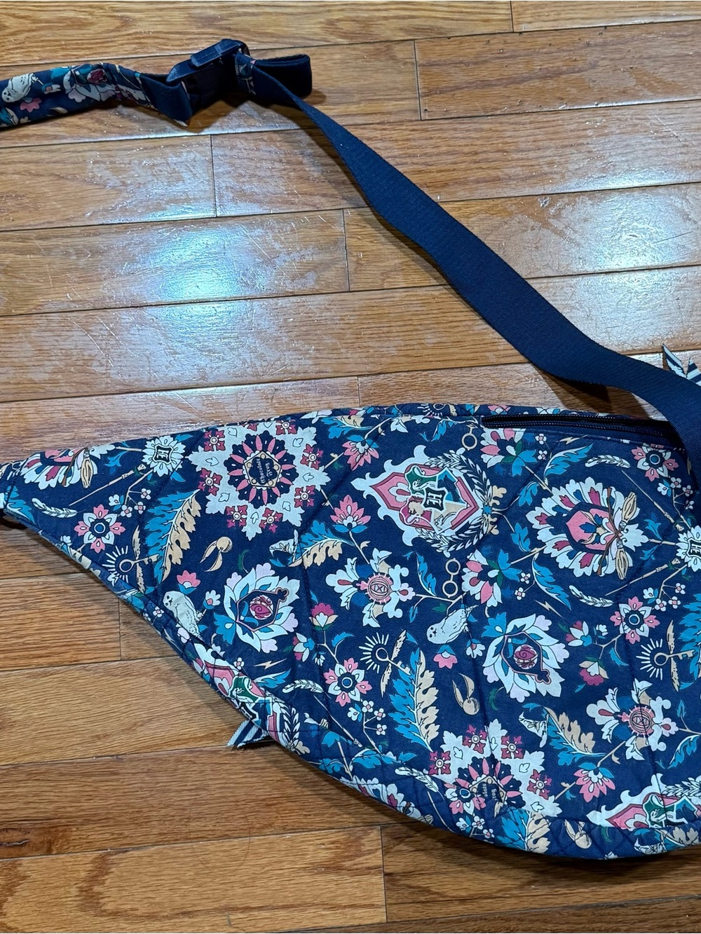 Vera Bradley Navy Floral Quilted Crossbody Sling Bag - Picture 2 of 15